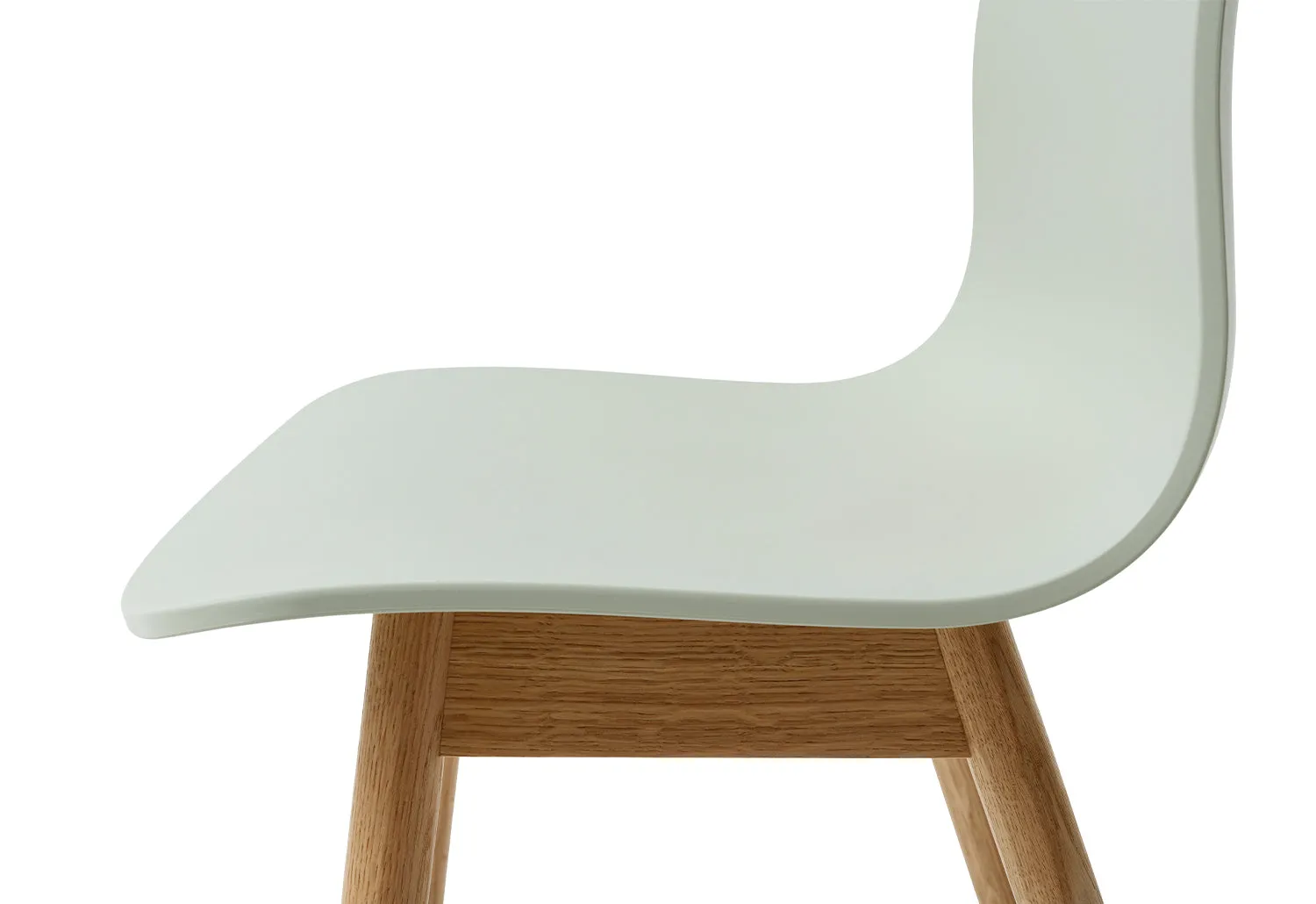 AAC 12 Chair