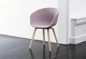 AAC 23 Chair