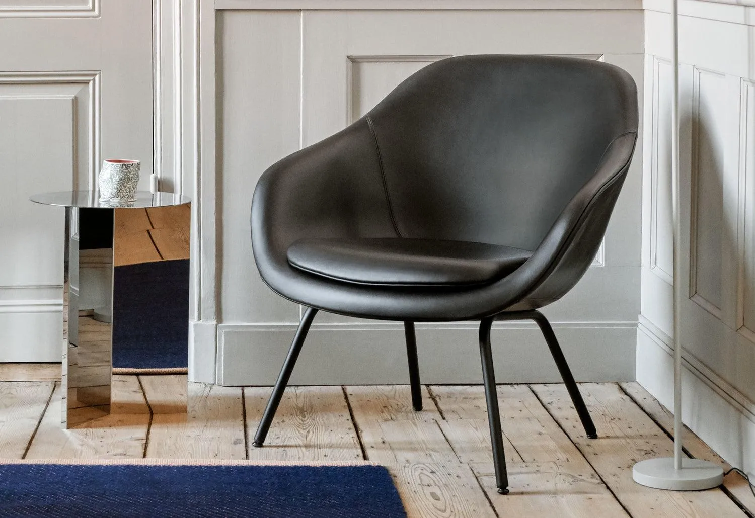AAL 87 Lounge Chair