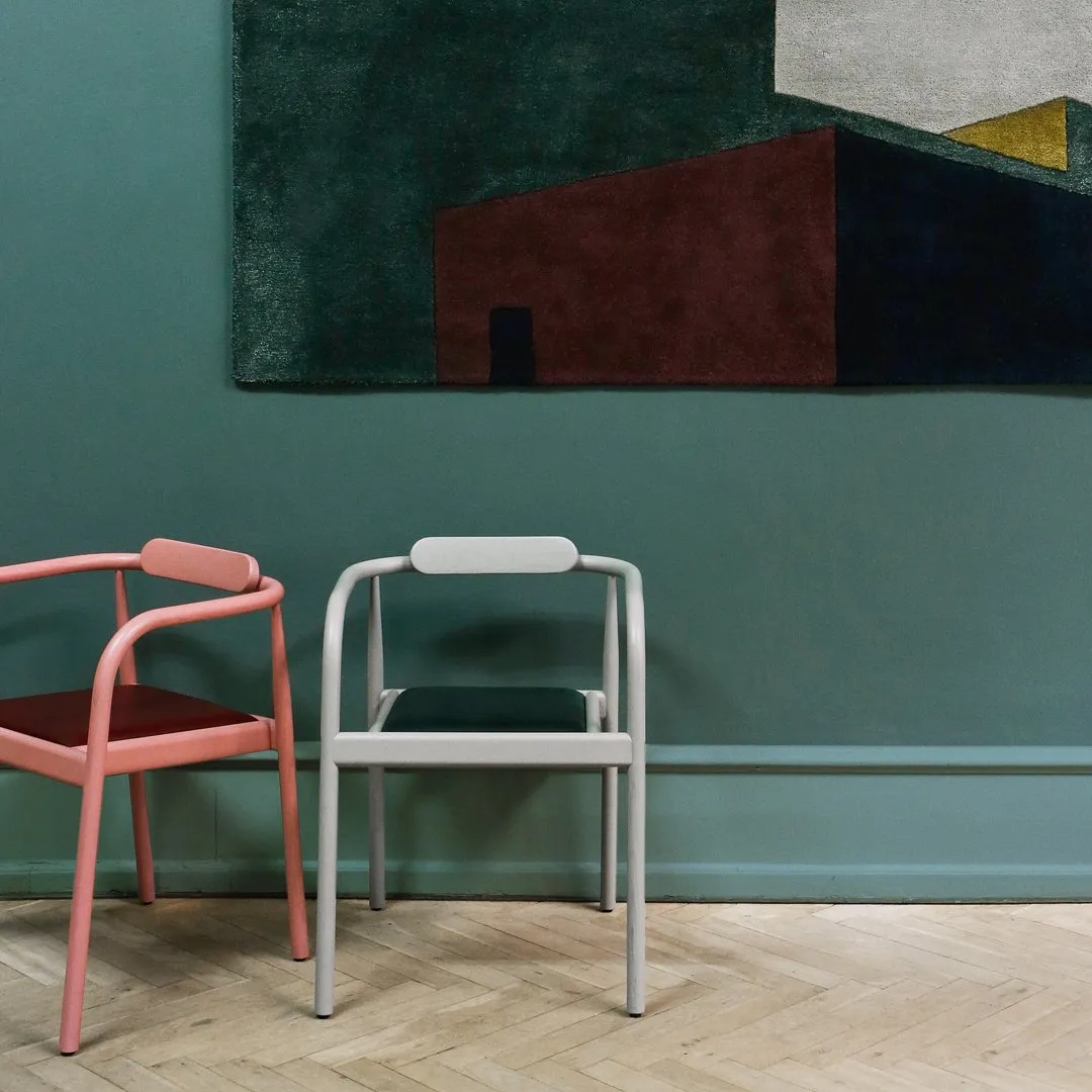 Ahm Armchair - Stackable