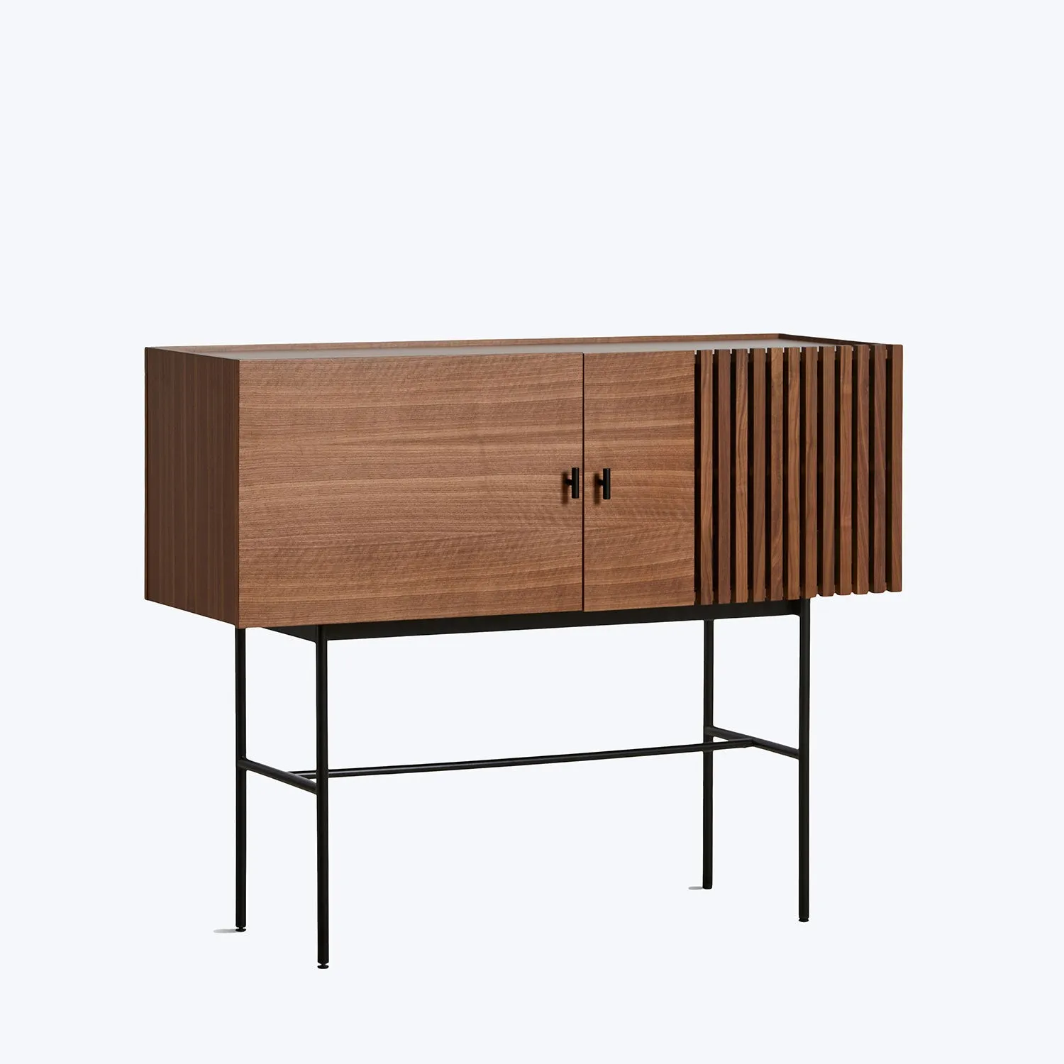 Array Sideboard