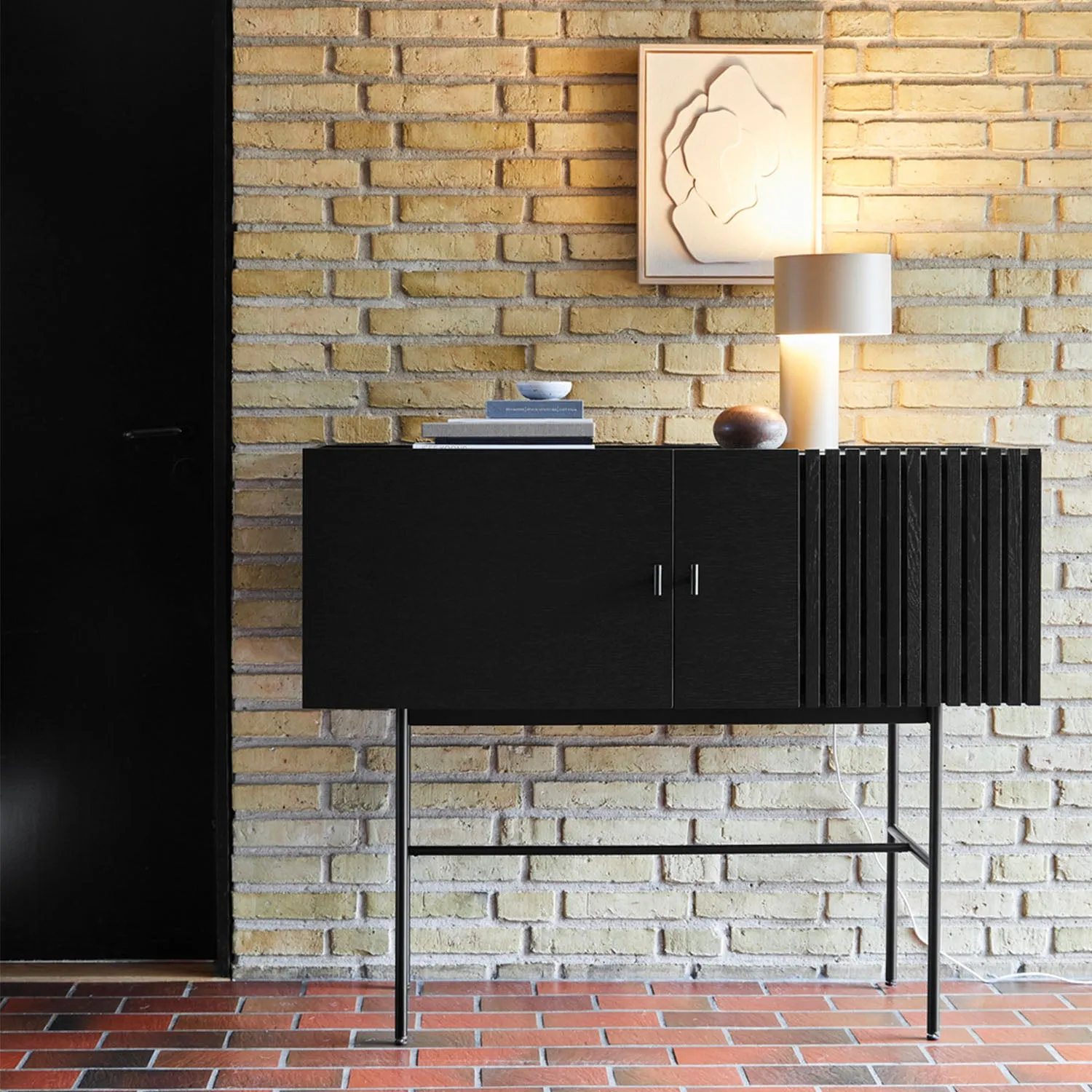 Array Sideboard