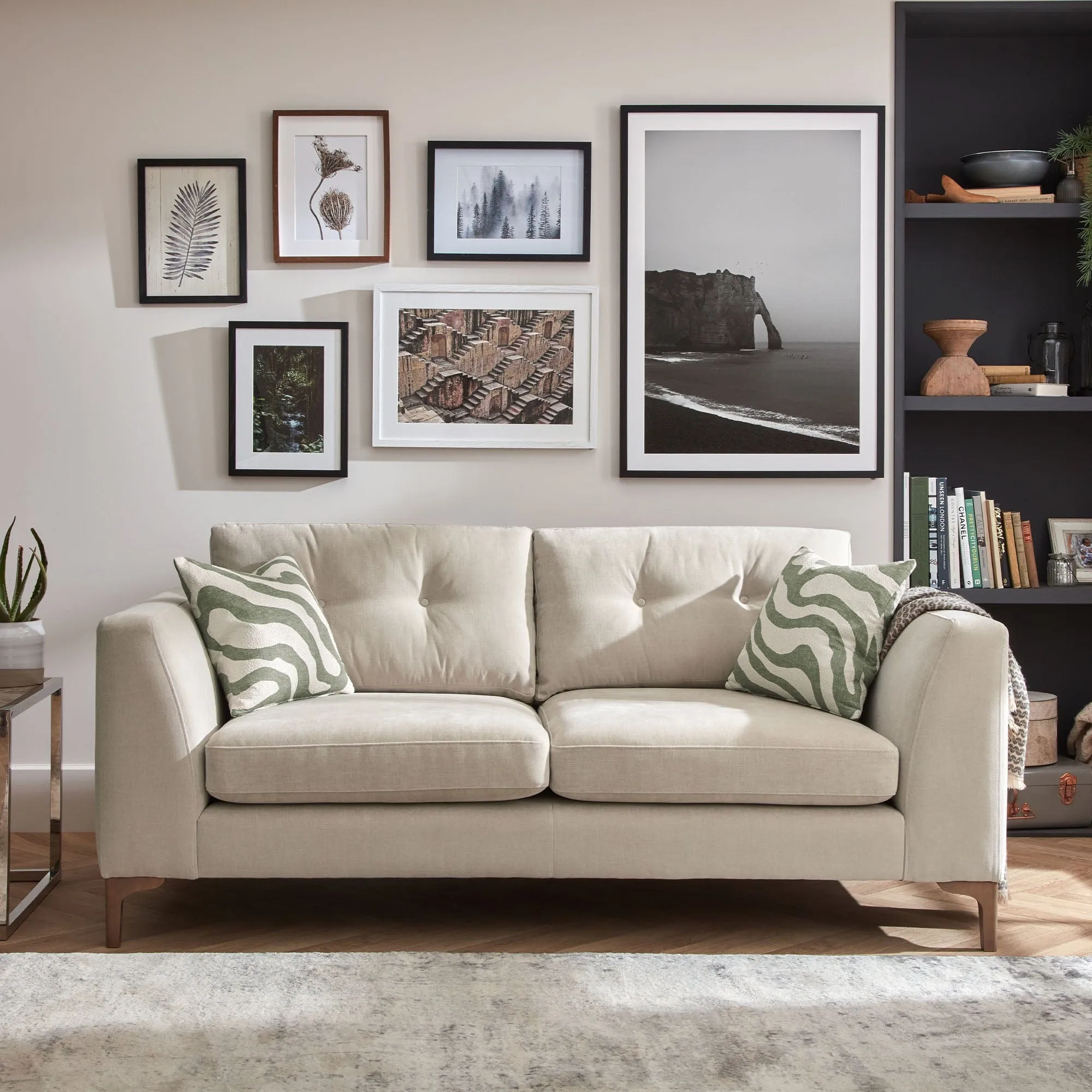 Aspen - Large Standard Back Sofa In Fabric