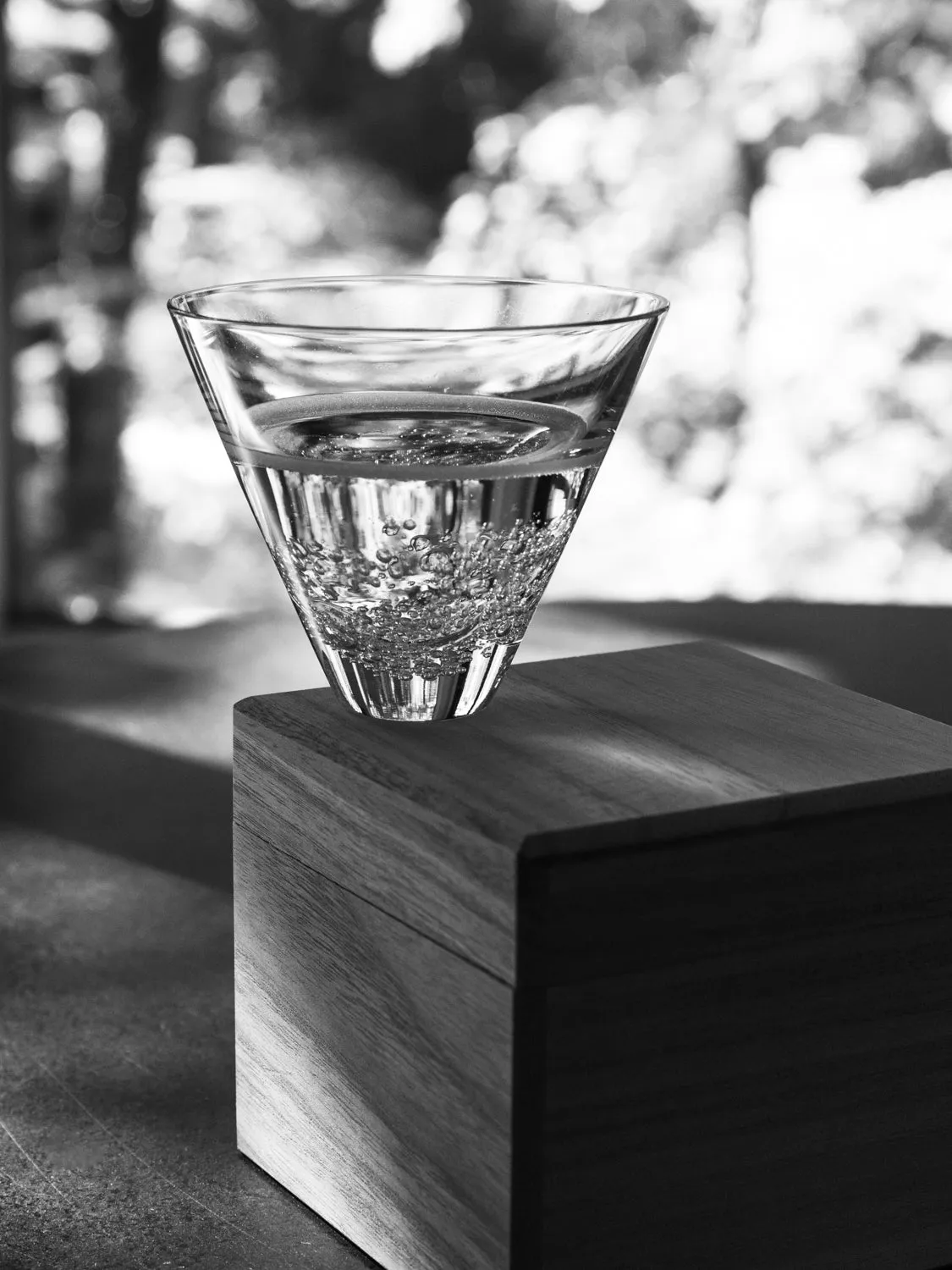 AWA Bubble Glass