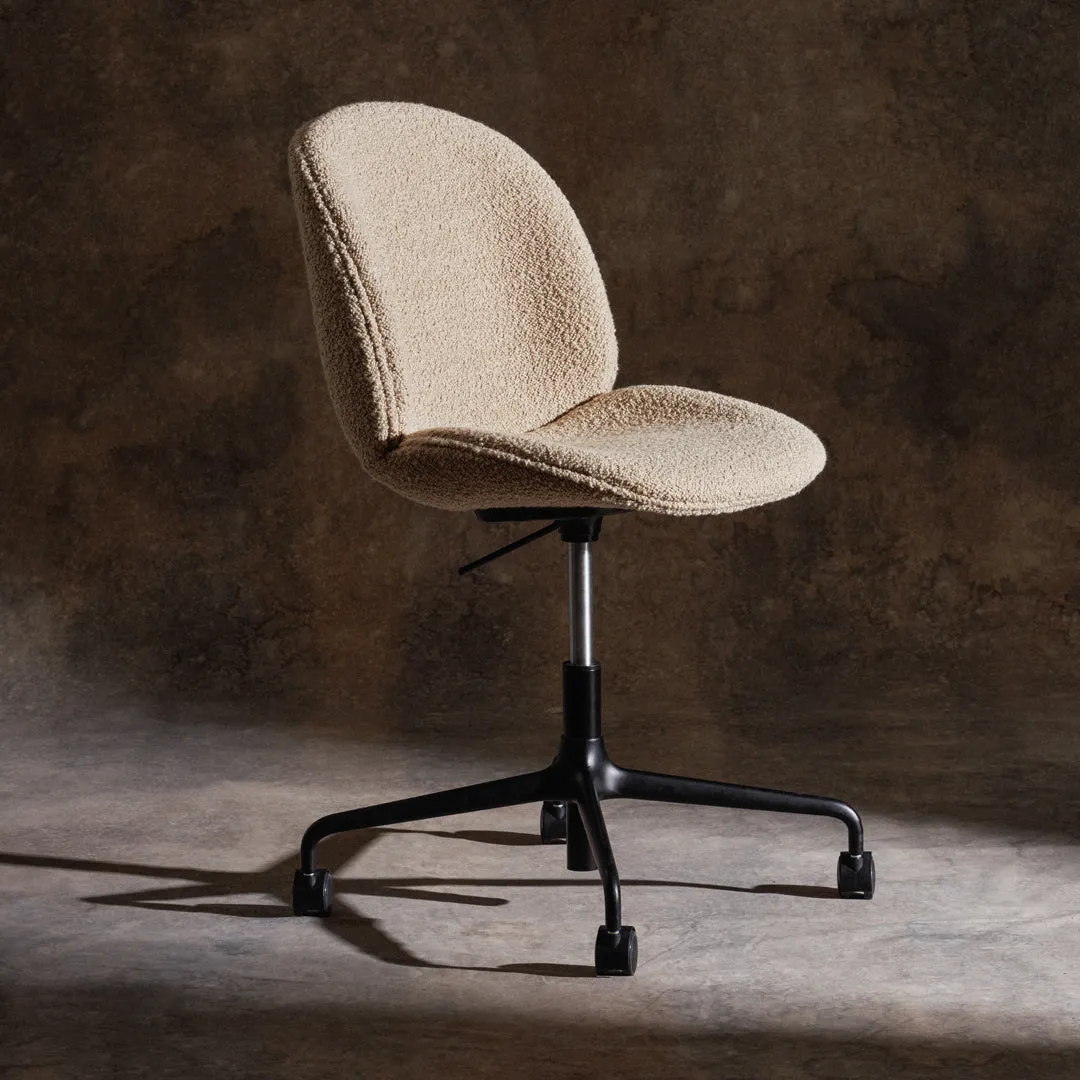 Beetle Meeting Chair - 4-Star Base w/ Casters - Height Adjustable - Fully Upholstered