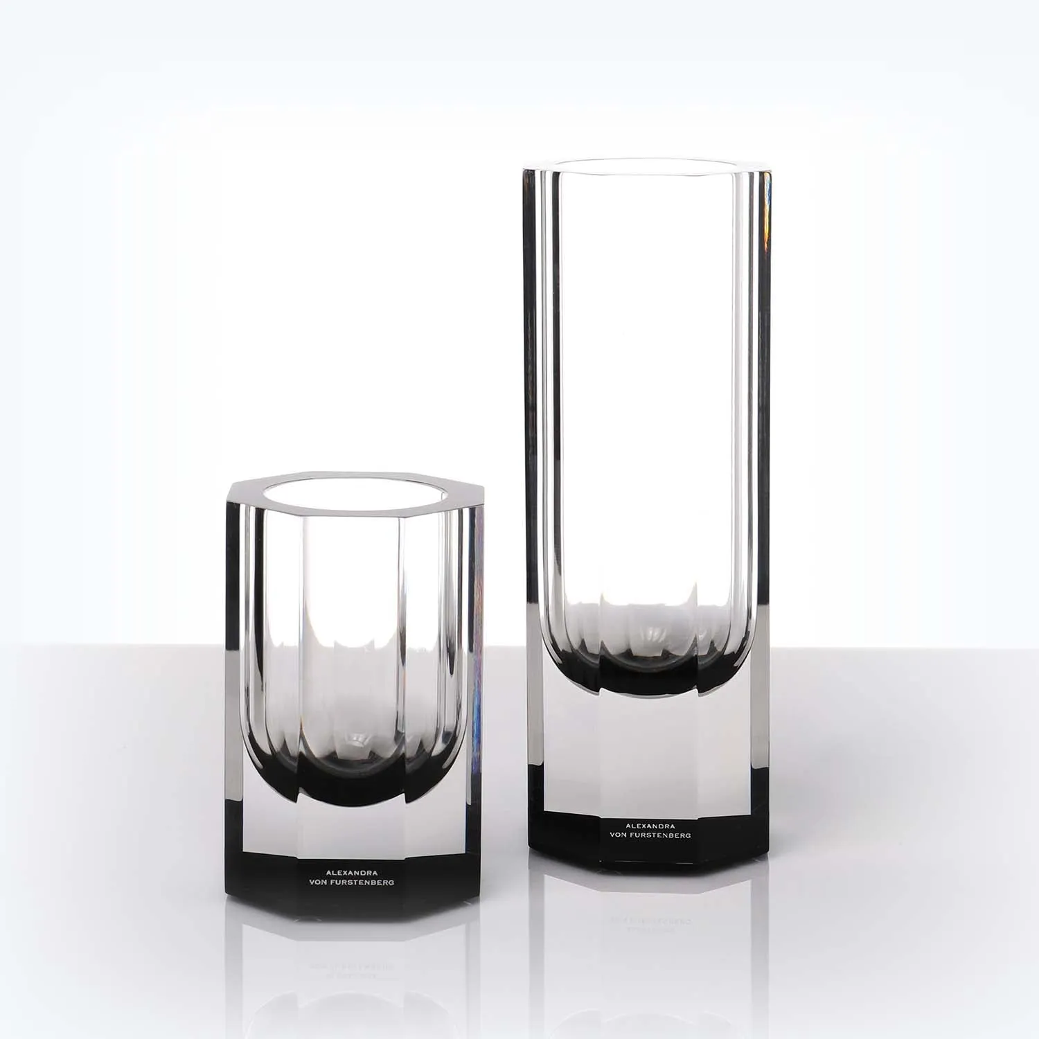 Black Bolt Vase
