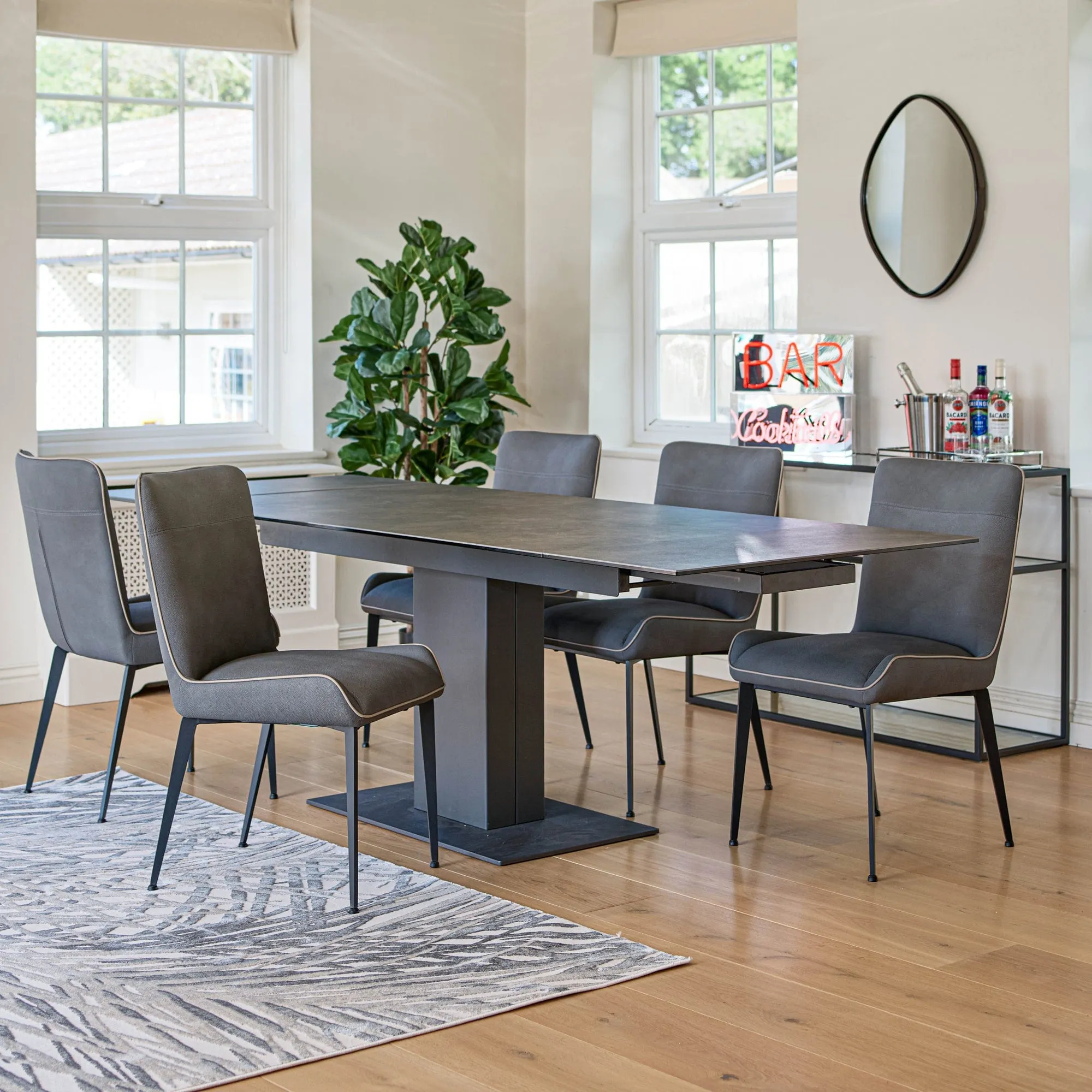 Cento - 160cm Extending Dining Table In Ceramic