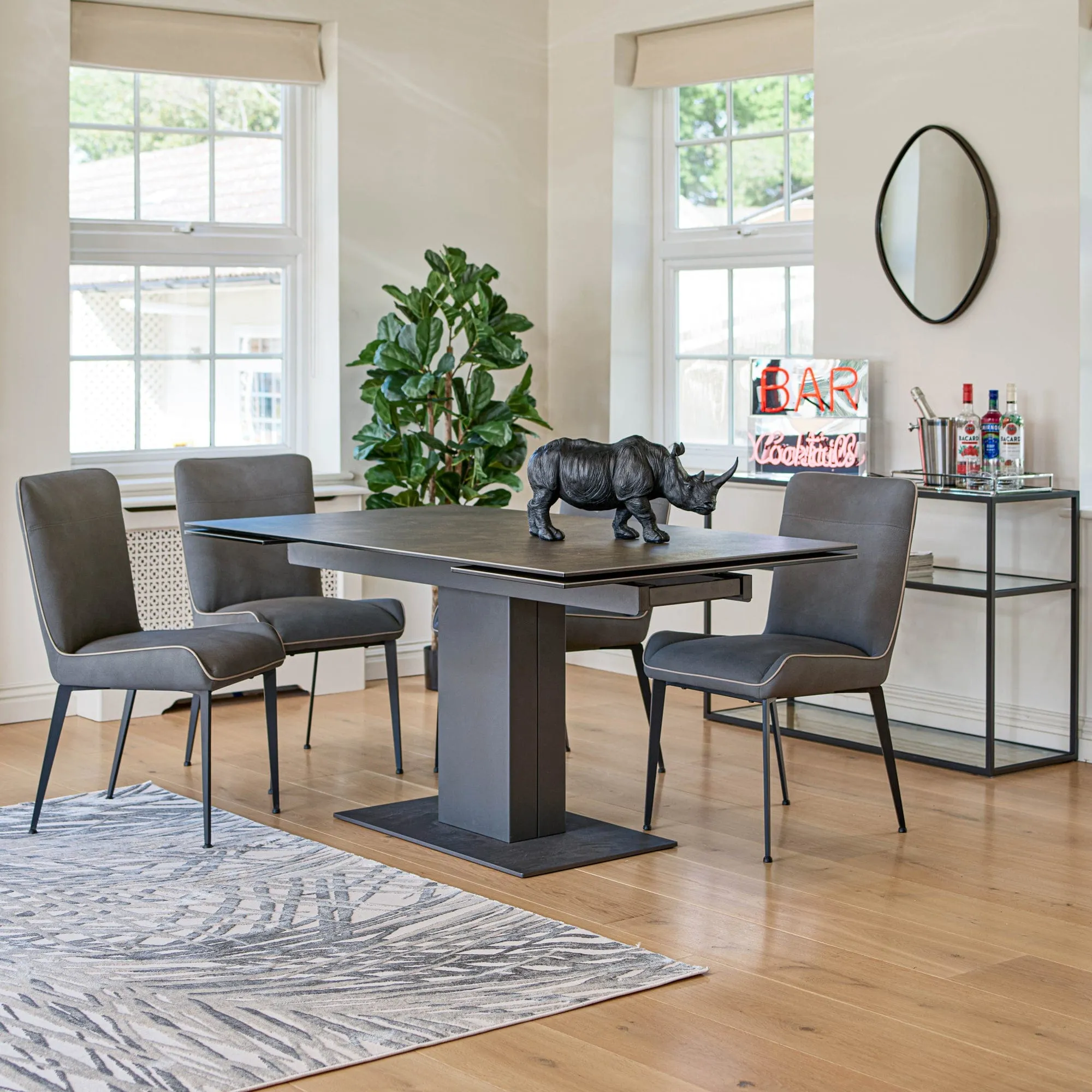 Cento - 160cm Extending Dining Table In Ceramic