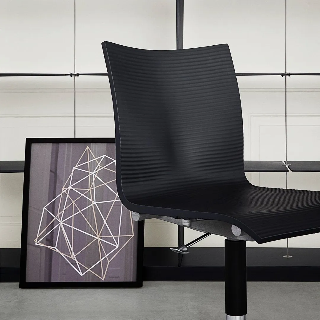 Chairik XL 134 Chair