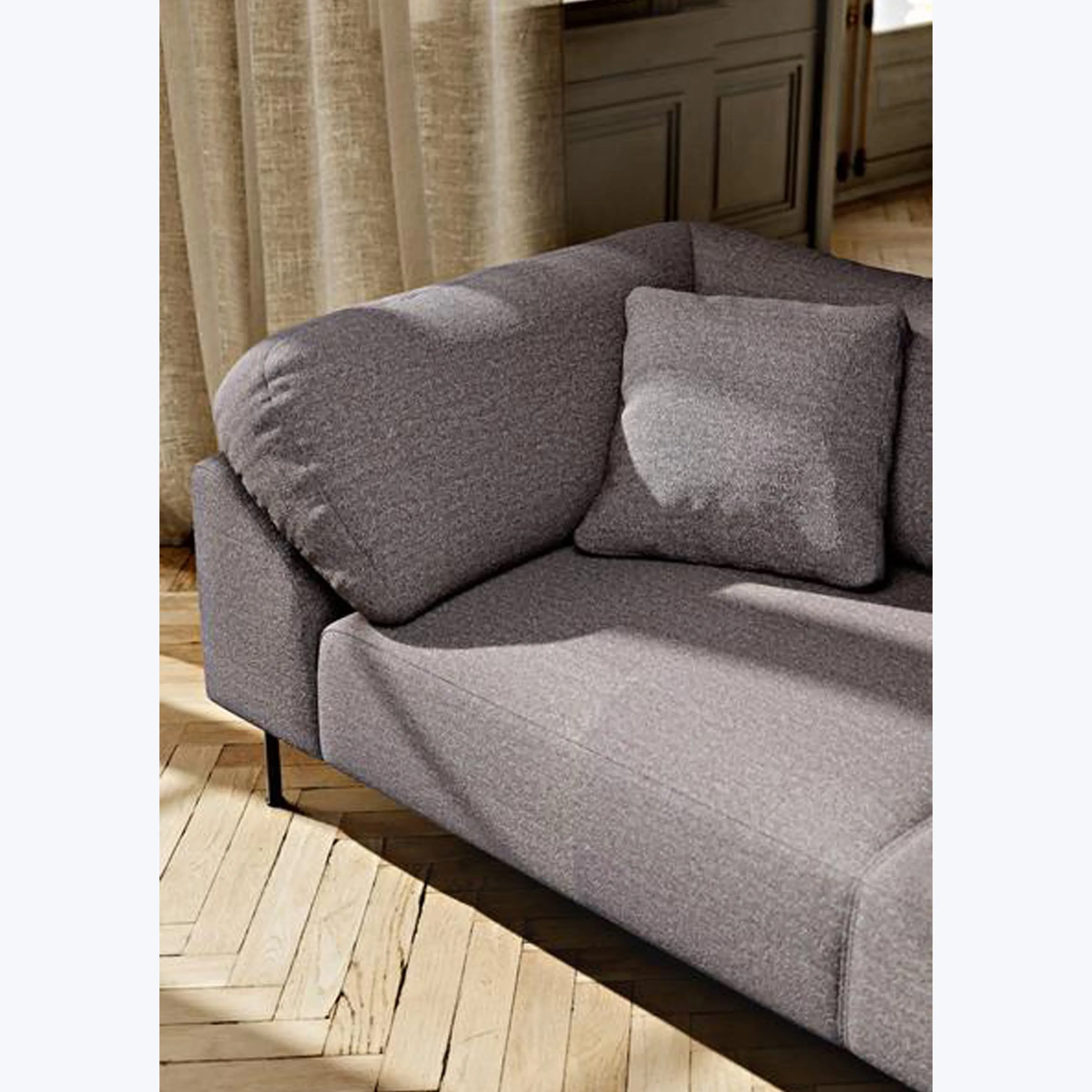 Collar 2.5 Seat Sofa