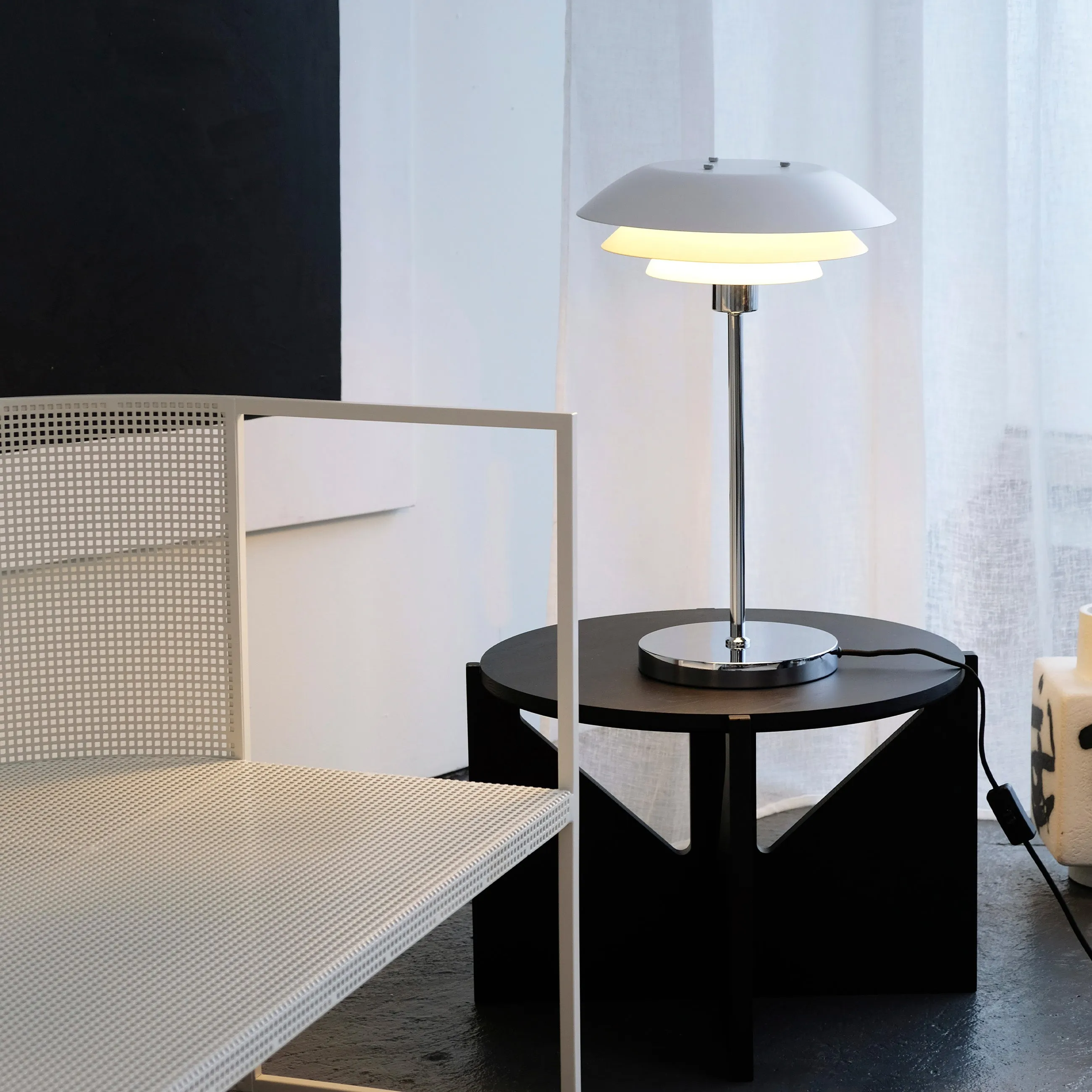 Dyberg Larsen Dl31 Table Lamp Matt White, ø31