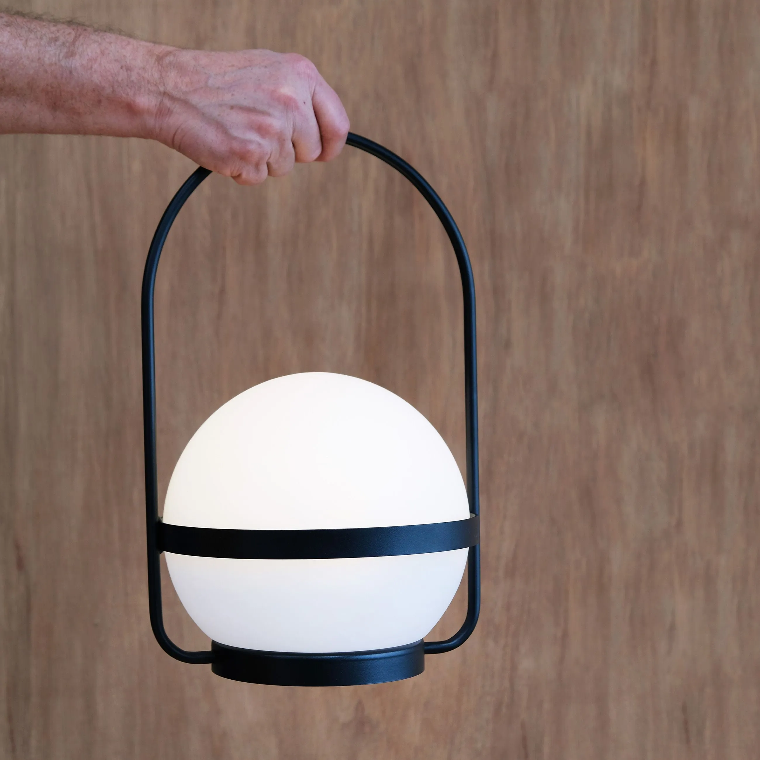 Dyberg Larsen Summer Solar Table Lamp
