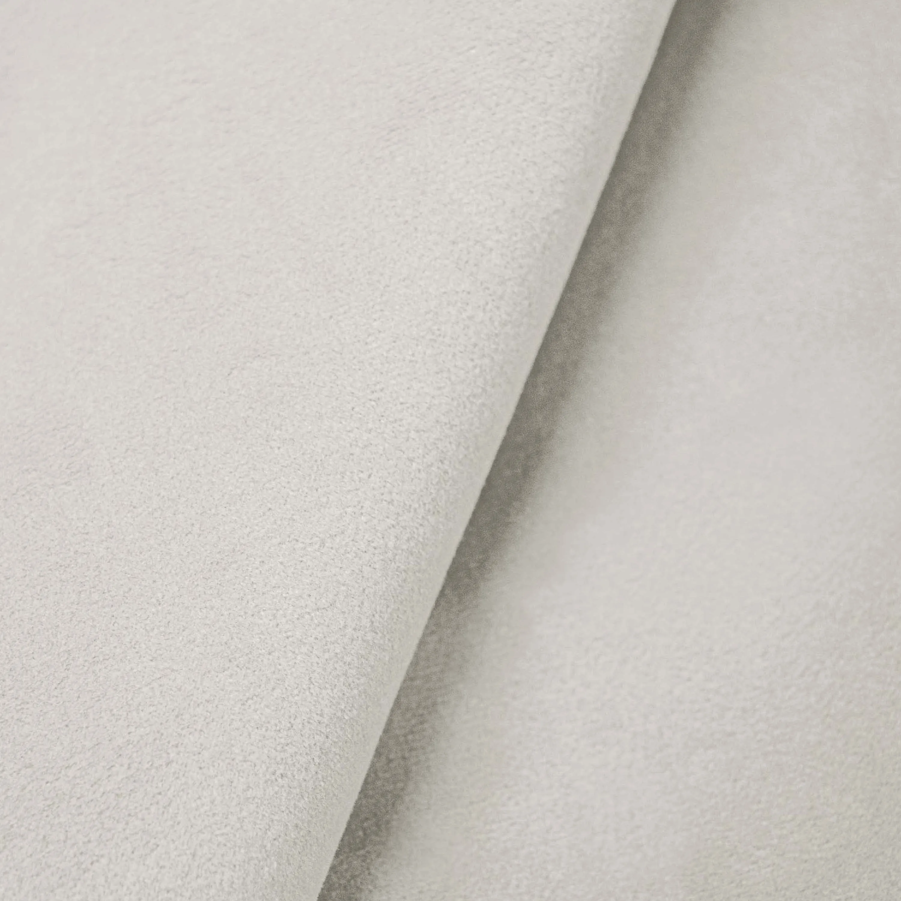 Emme Platform Bed