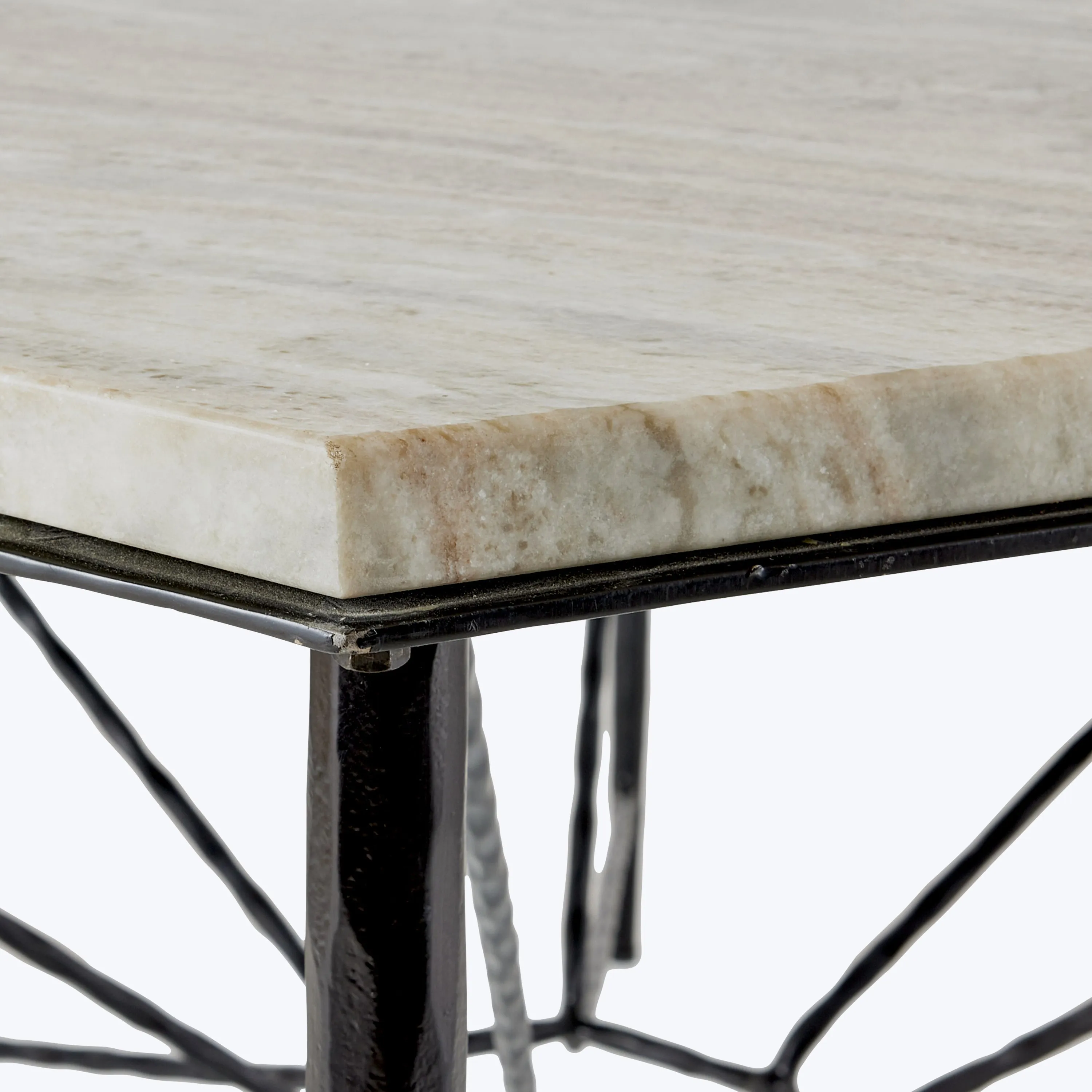 Estrella Dining Table