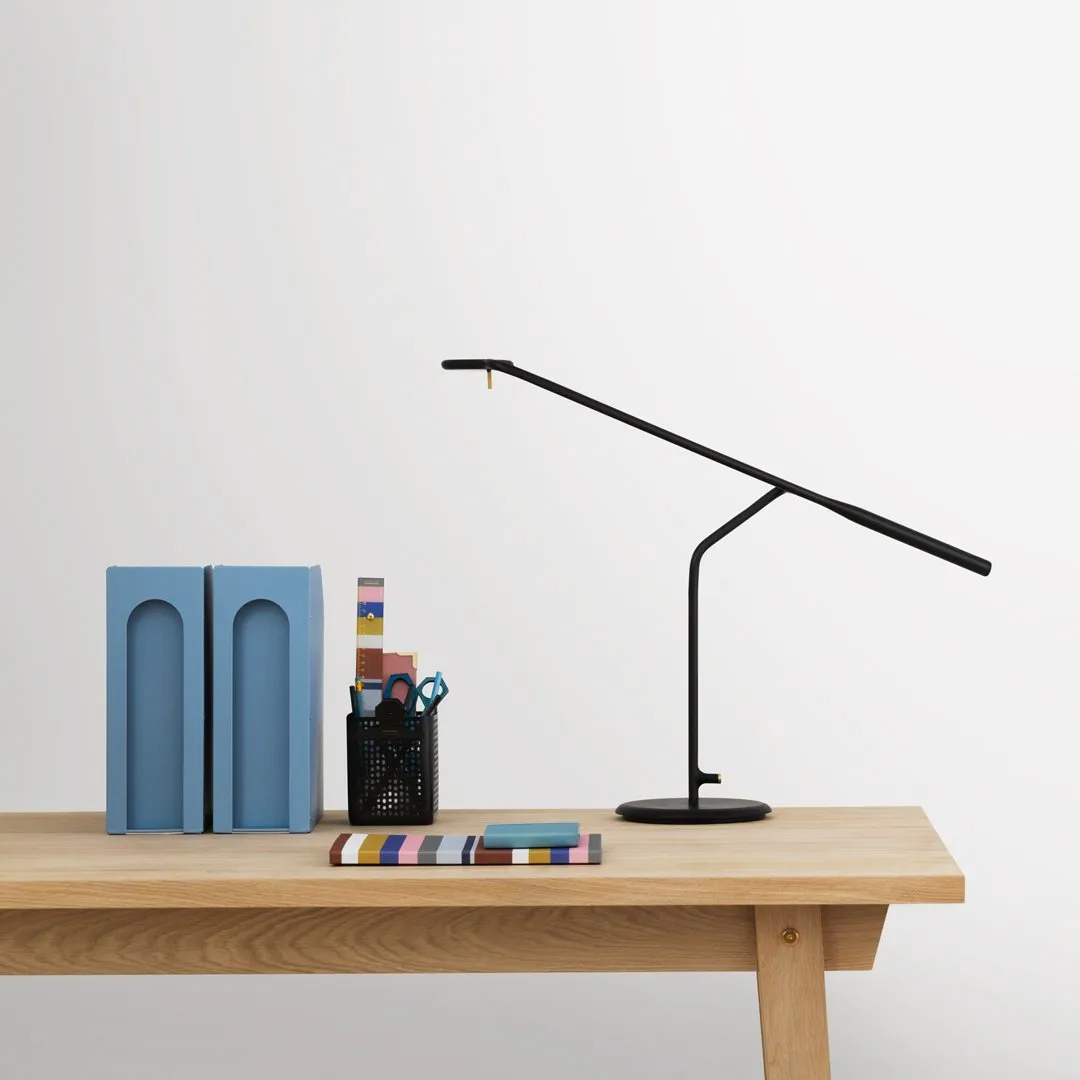 Flow Table Lamp