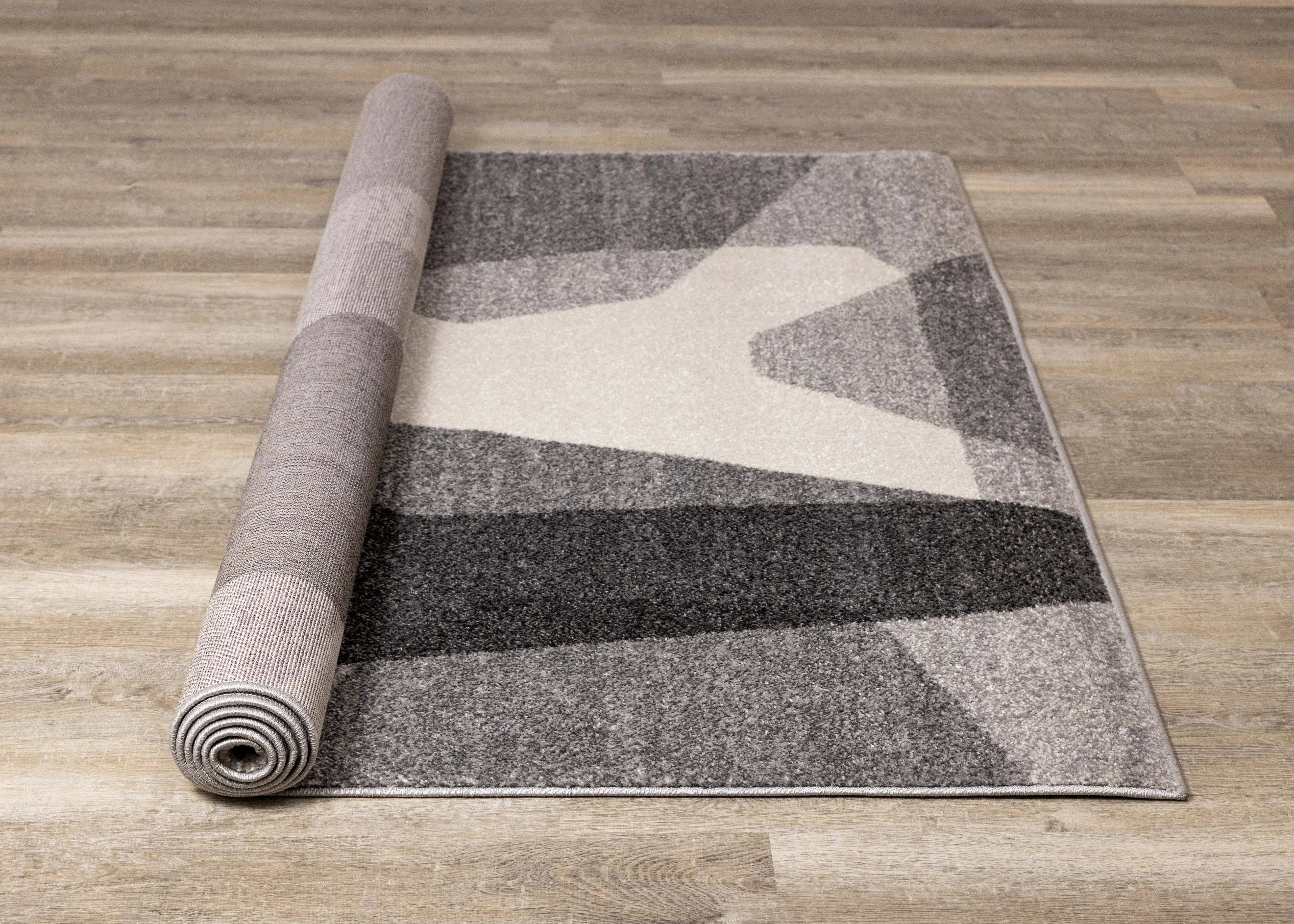 Focus 5'3" x 7'7" Geometric Shapes Area Rug - Grey, White