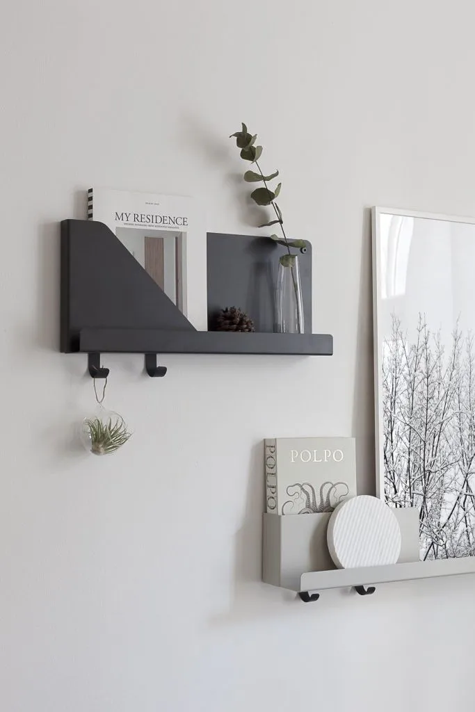 Folded Shelves Medium Black
