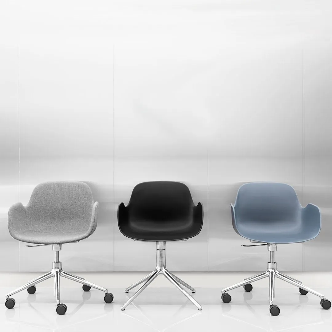 Form Armchair - 5W Swivel Base w/ Gaslift - Upholstered