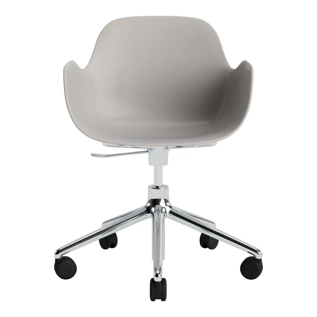 Form Armchair - 5W Swivel Base w/ Gaslift