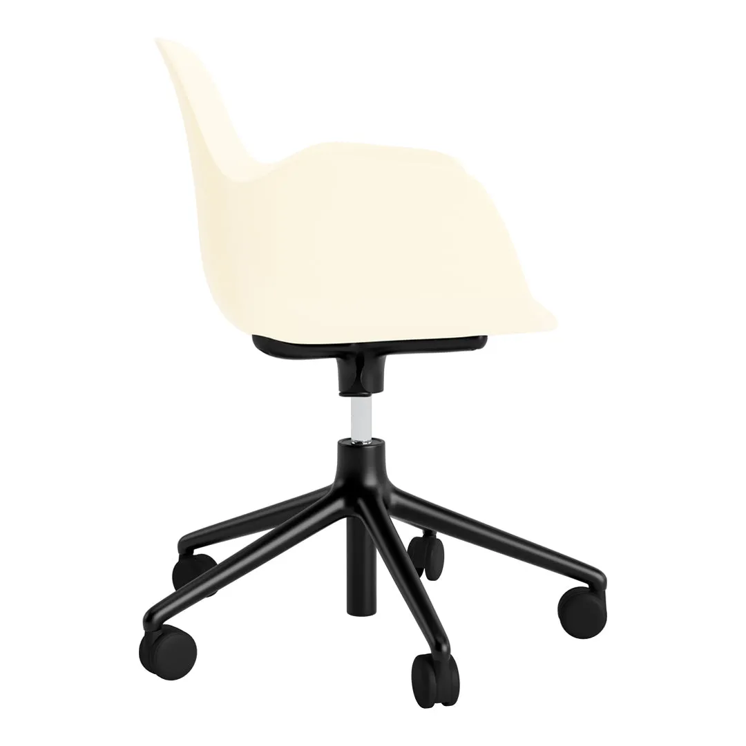 Form Armchair - 5W Swivel Base w/ Gaslift