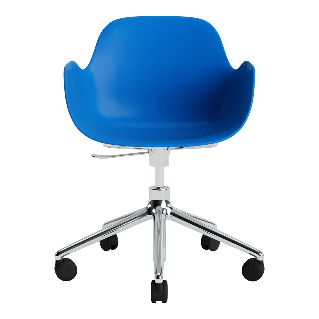 Form Armchair - 5W Swivel Base w/ Gaslift