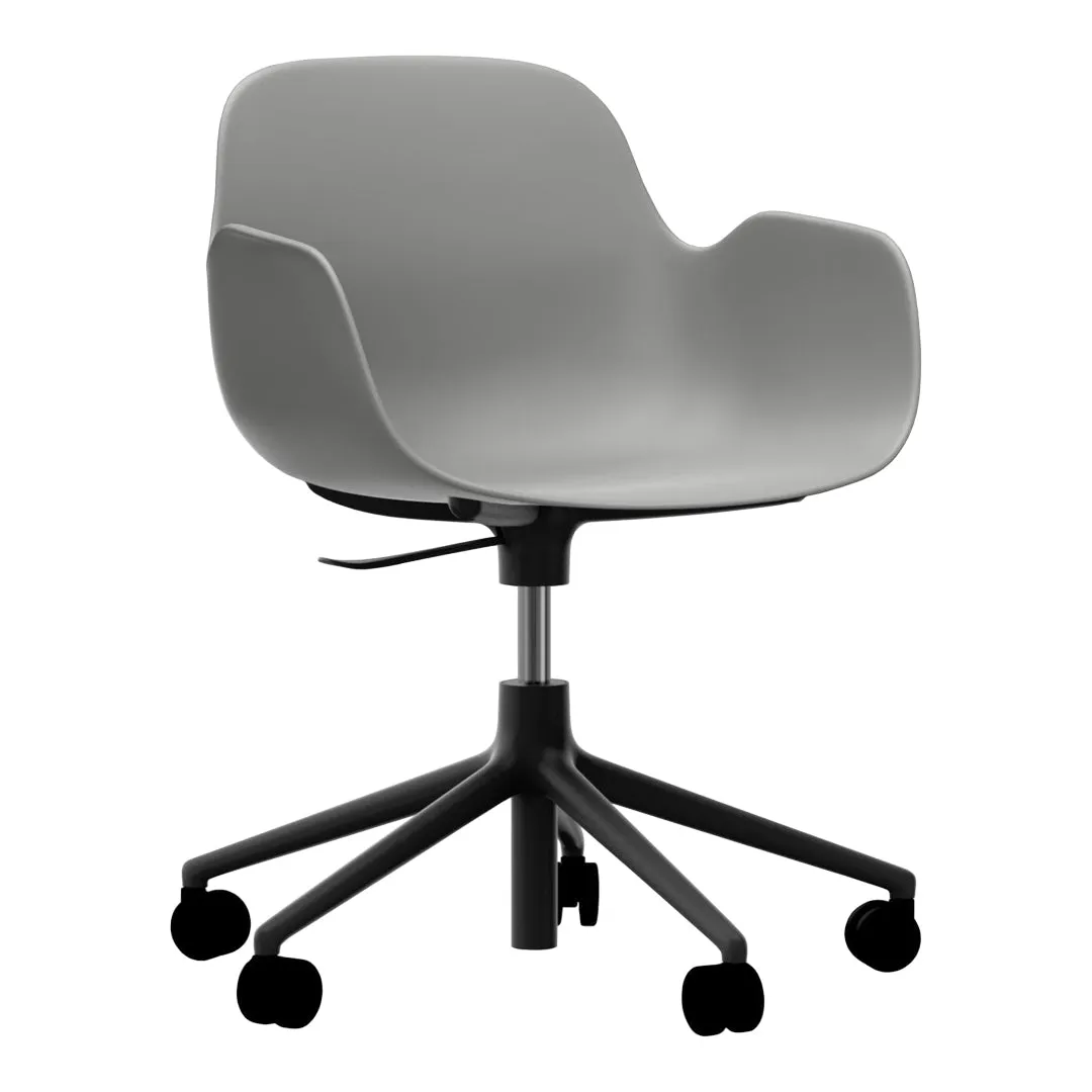 Form Armchair - 5W Swivel Base w/ Gaslift