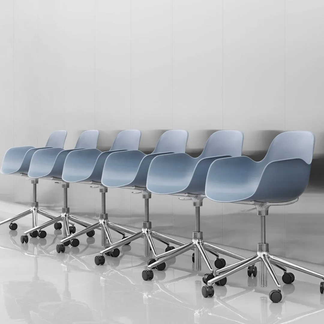 Form Armchair - 5W Swivel Base w/ Gaslift