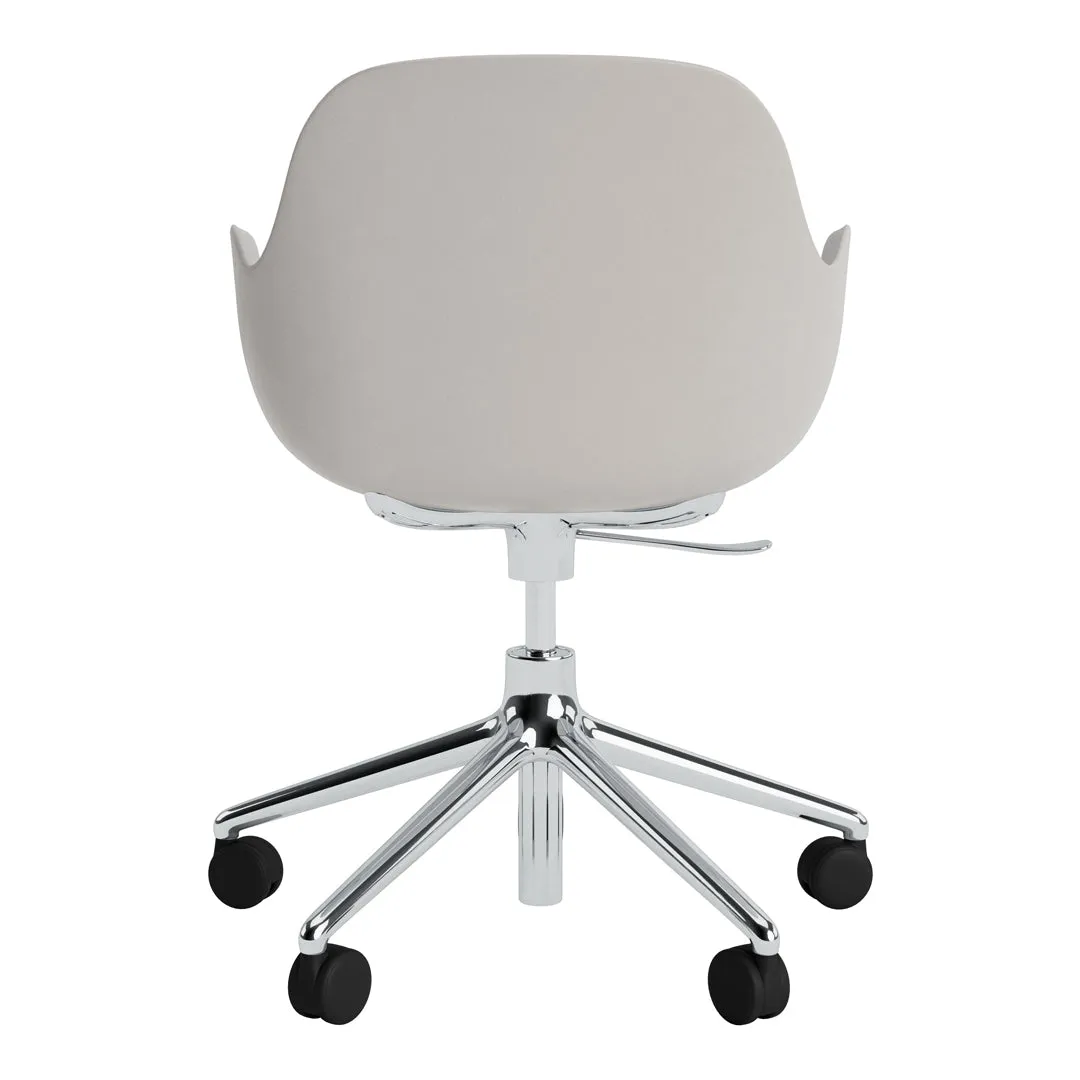 Form Armchair - 5W Swivel Base w/ Gaslift