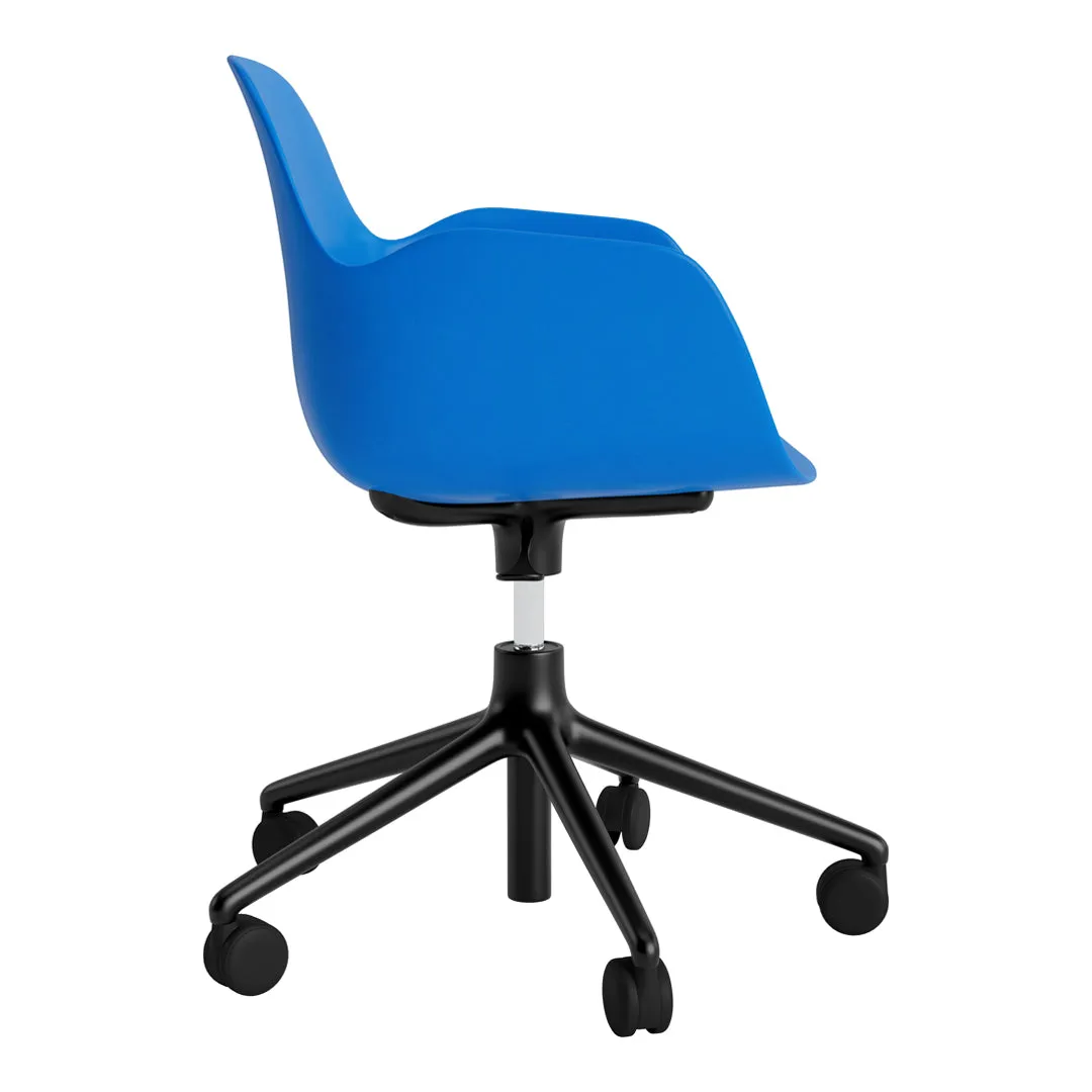 Form Armchair - 5W Swivel Base w/ Gaslift