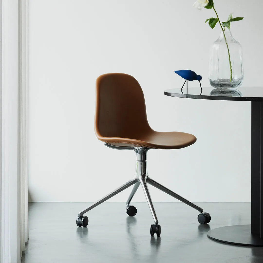 Form Chair - 4W Swivel Base - Upholstered