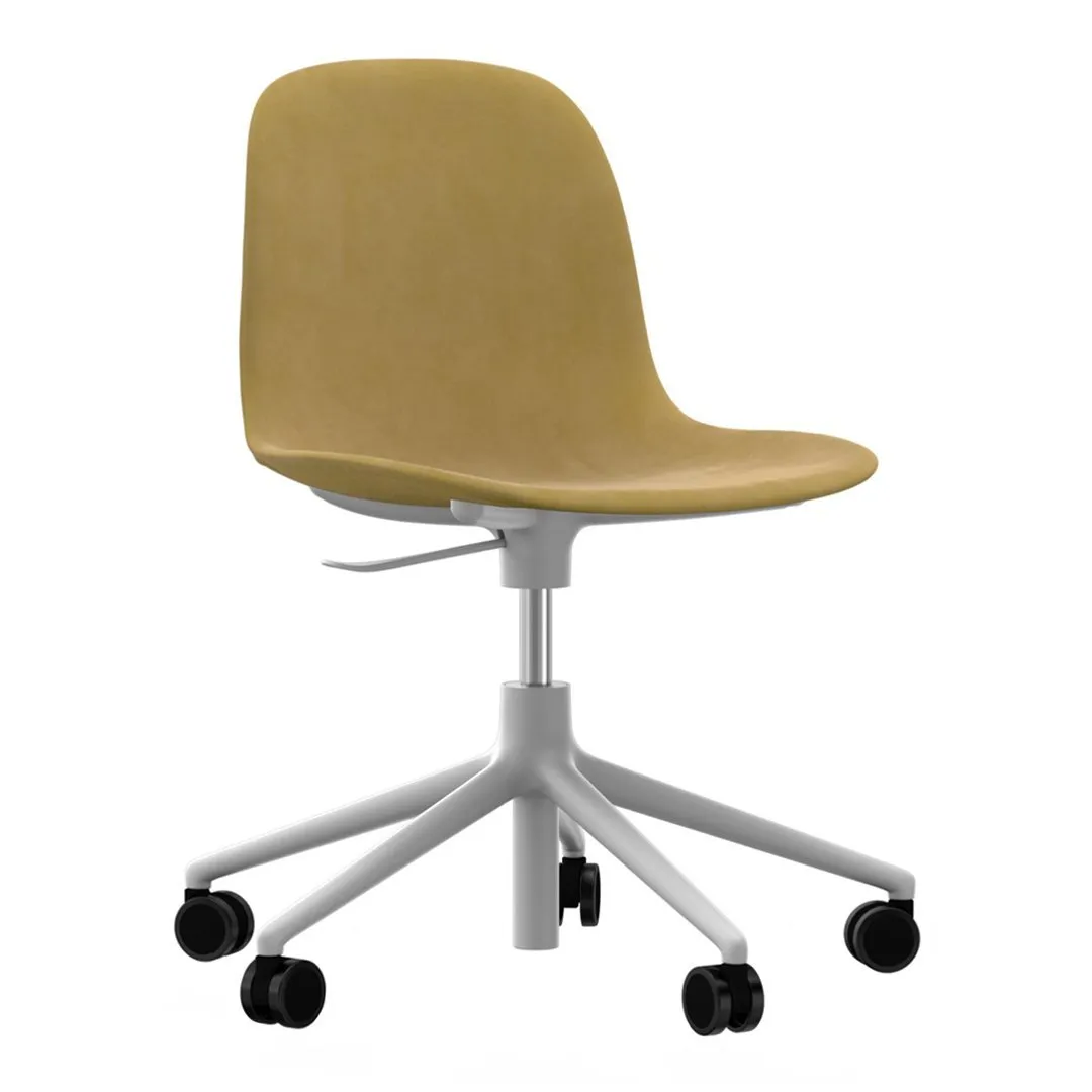 Form Chair - 5W Swivel Base w/ Gaslift - Upholstered