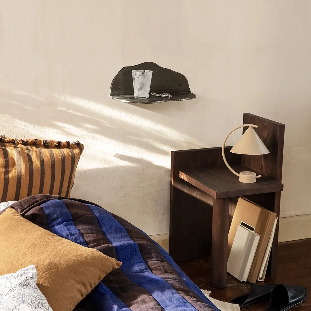 Fracture Shelf