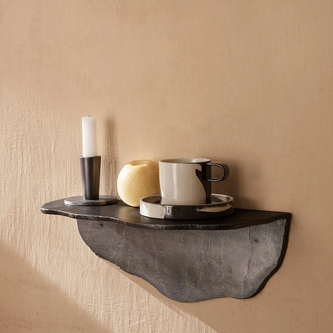 Fracture Shelf
