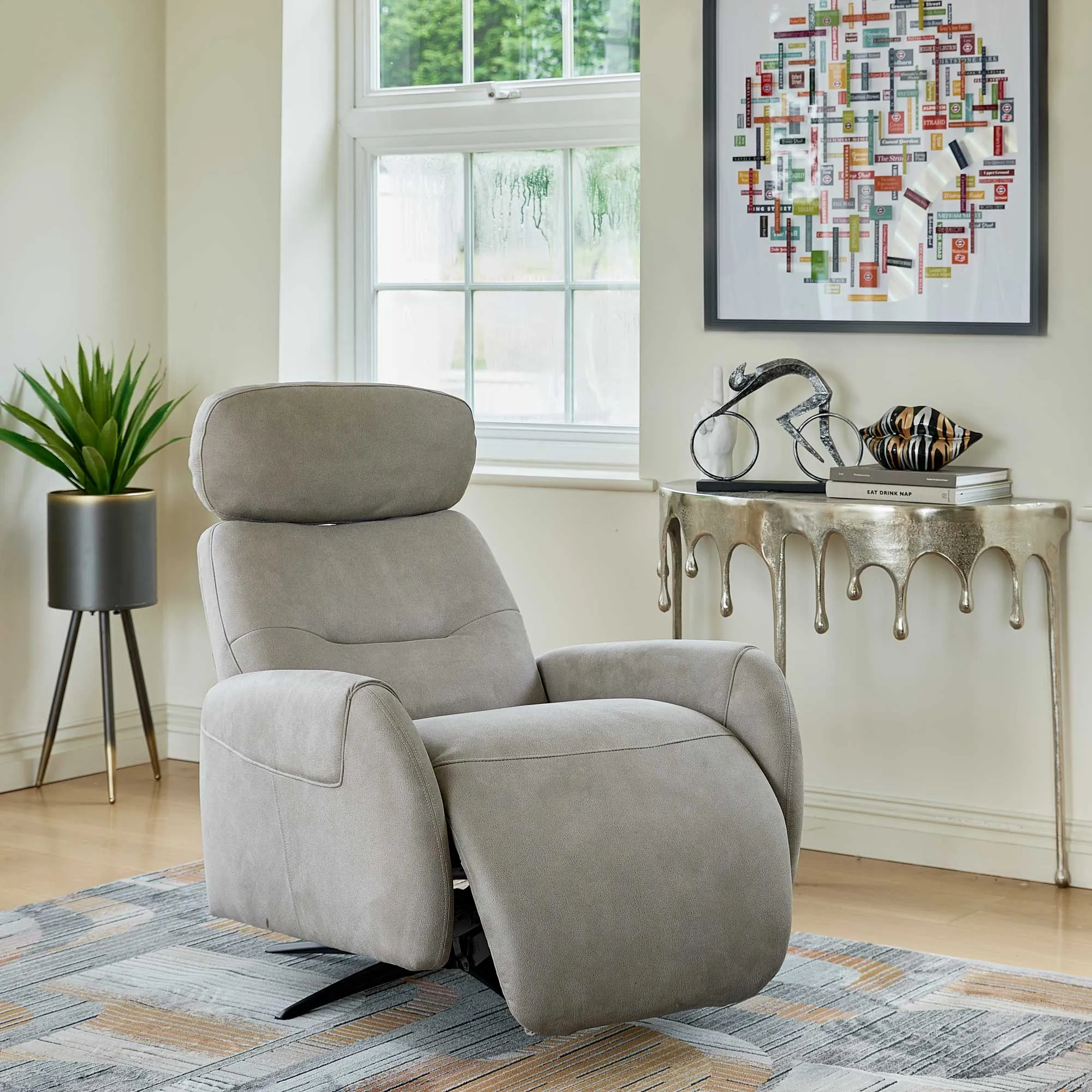 Freyja - Push Back Accent Chair In Fabric