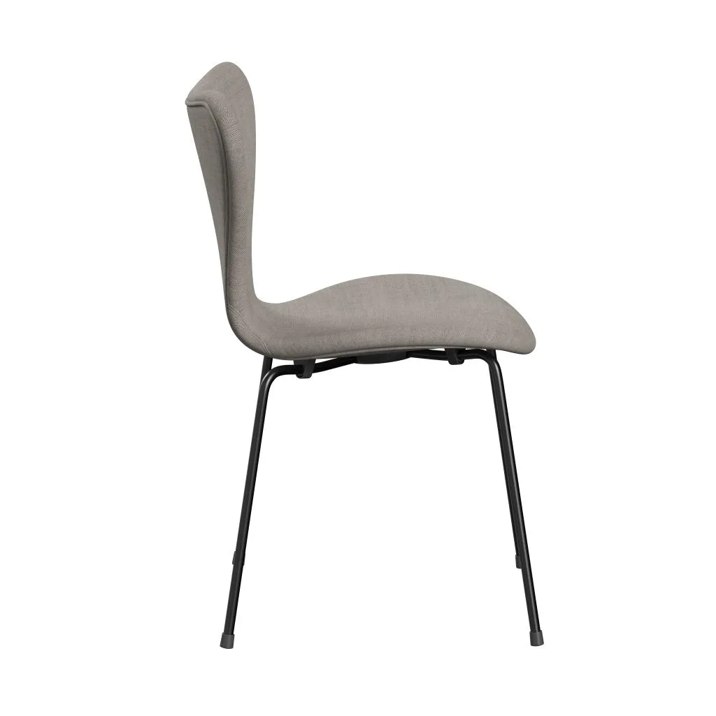 Fritz Hansen Series 7™ Chair Full Upholstery, Black/Remix Grey (Rem126)