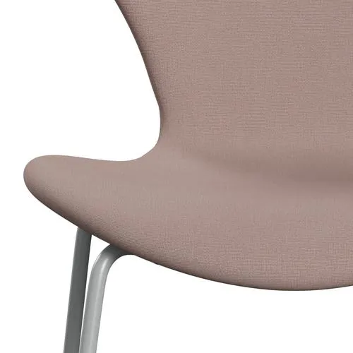 Fritz Hansen Series 7™ Chair Full Upholstery, Nine Grey/Christianshavn Light Red Uni