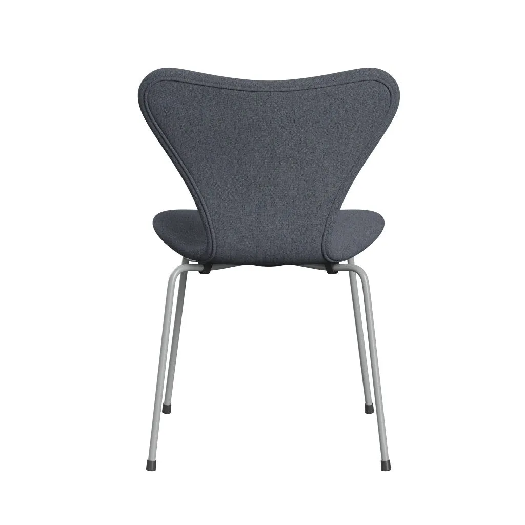 Fritz Hansen Series 7™ Chair Full Upholstery, Nine Grey/Christianshavn Orange/Blue