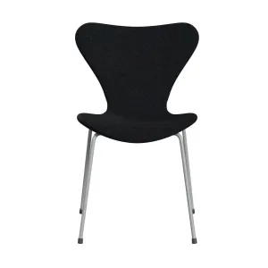 Fritz Hansen Series 7™ Chair Full Upholstery, Nine Grey/Divina Md Black