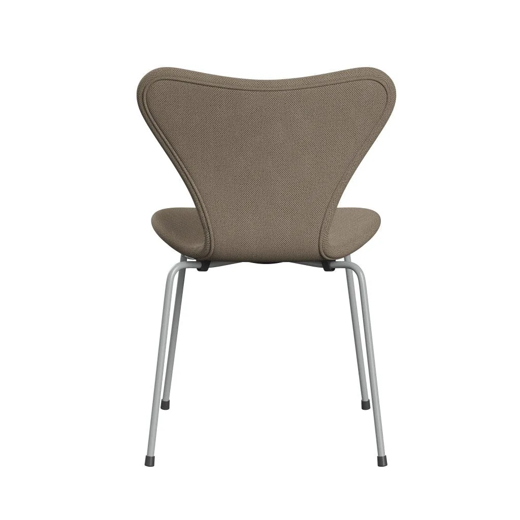 Fritz Hansen Series 7™ Chair Full Upholstery, Nine Grey/Re Wool Beige/Natural