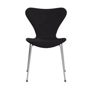 Fritz Hansen Series 7™ Chair Full Upholstery, Nine Grey/Remix Dark Blue Aubergine