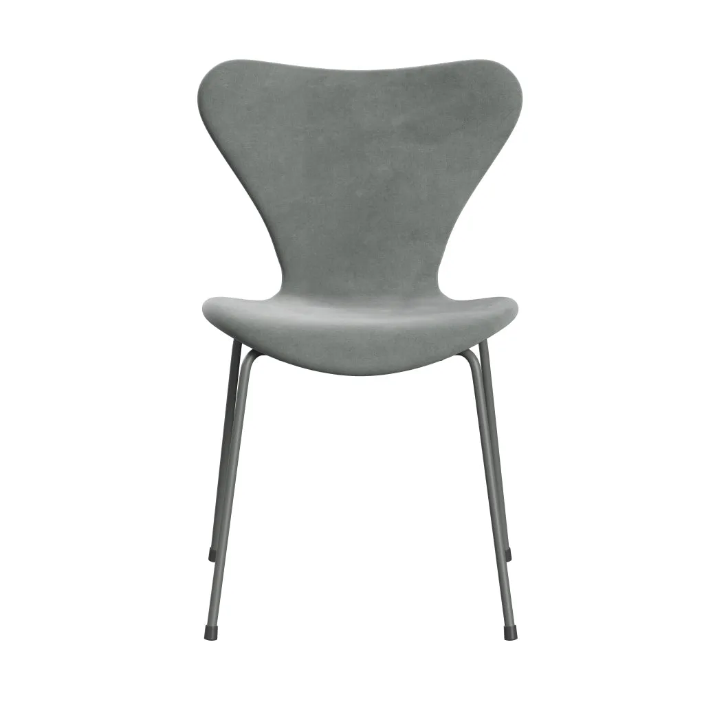 Fritz Hansen Series 7™ Chair Full Upholstery, Silver Grey/Belfast Velvet Seal Grey