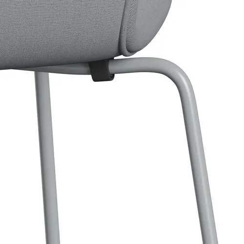 Fritz Hansen Series 7™ Chair Full Upholstery, Silver Grey/Christianshavn Light Grey Plain