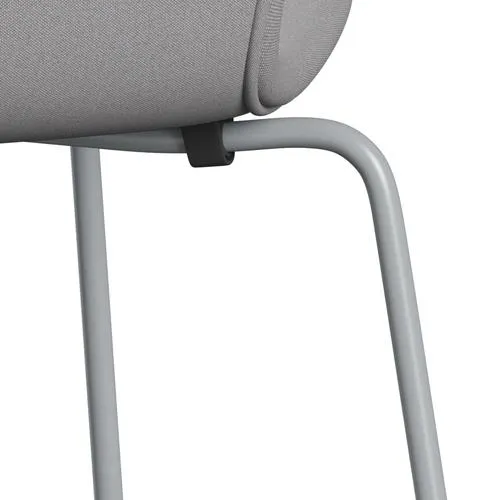 Fritz Hansen Series 7™ Chair Full Upholstery, Silver Grey/Remix Grey/Green