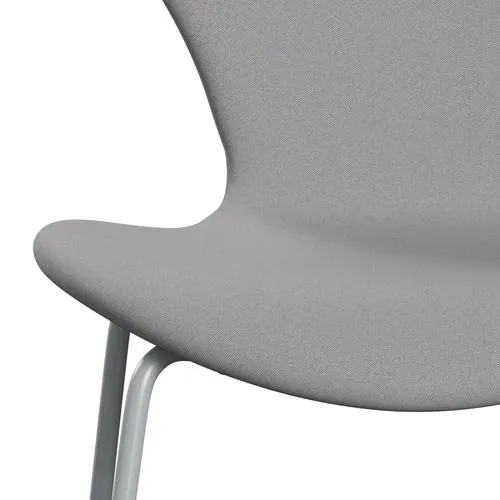 Fritz Hansen Series 7™ Chair Full Upholstery, Silver Grey/Remix Grey/Green