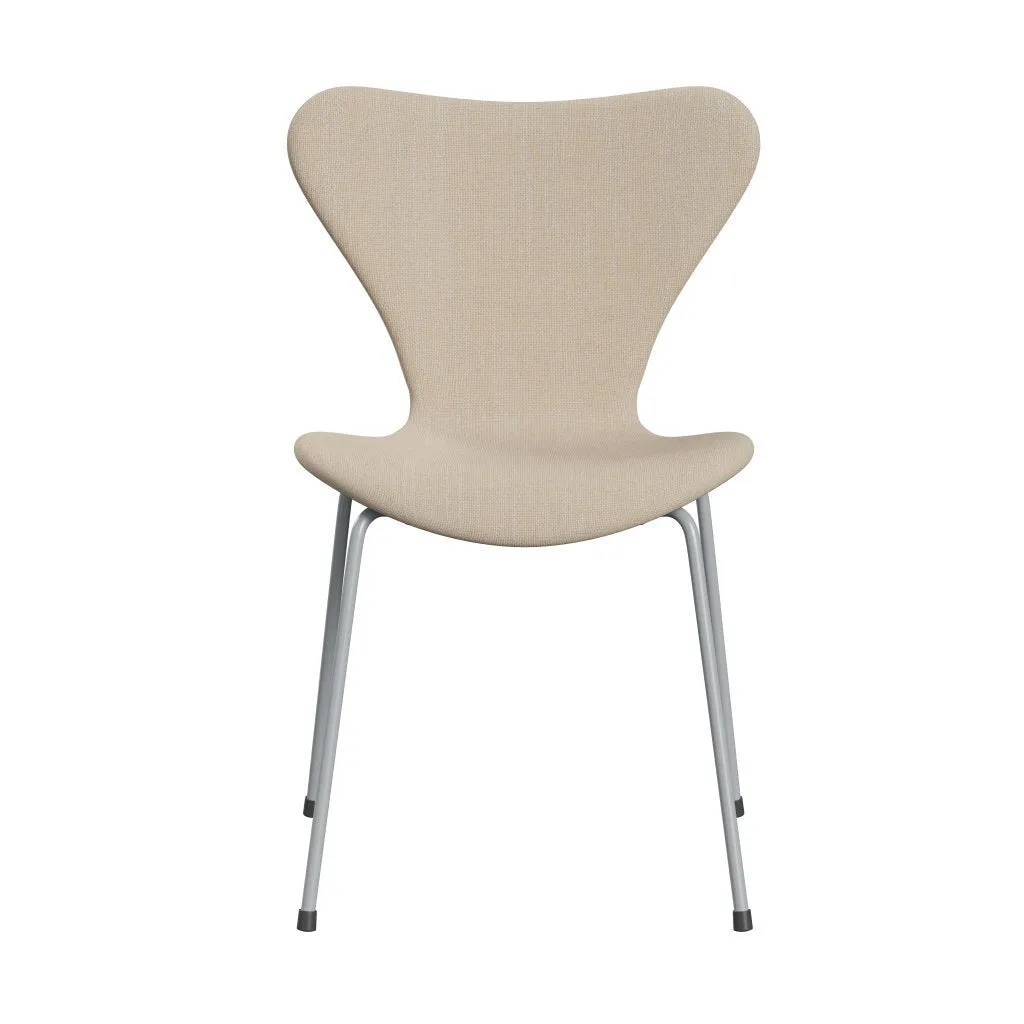 Fritz Hansen Series 7™ Chair Full Upholstery, Silver Grey/Sunniva 2 Crème/Sand