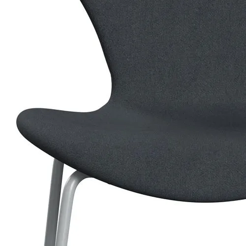 Fritz Hansen Series 7™ Chair Full Upholstery, Silver Grey/Tonus Dark Grey