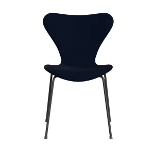 Fritz Hansen Series 7™ Chair Full Upholstery, Warm Graphite/Comfort Dark Grey/Blue