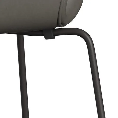 Fritz Hansen Series 7™ Chair Full Upholstery, Warm Graphite/Essential Lava