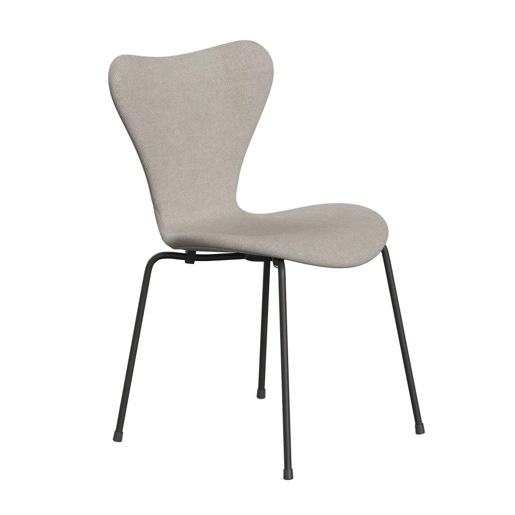 Fritz Hansen Series 7™ Chair Full Upholstery, Warm Graphite/Hallingdal Light Grey (Hal103)