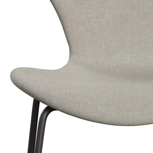 Fritz Hansen Series 7™ Chair Full Upholstery, Warm Graphite/Hallingdal Light Grey (Hal103)